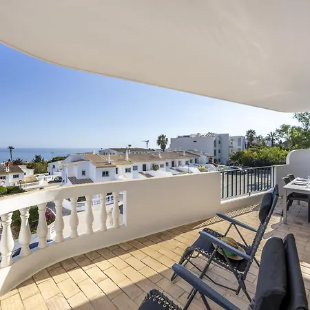 Coolhouses Algarve Luz, Ramalhete アパート